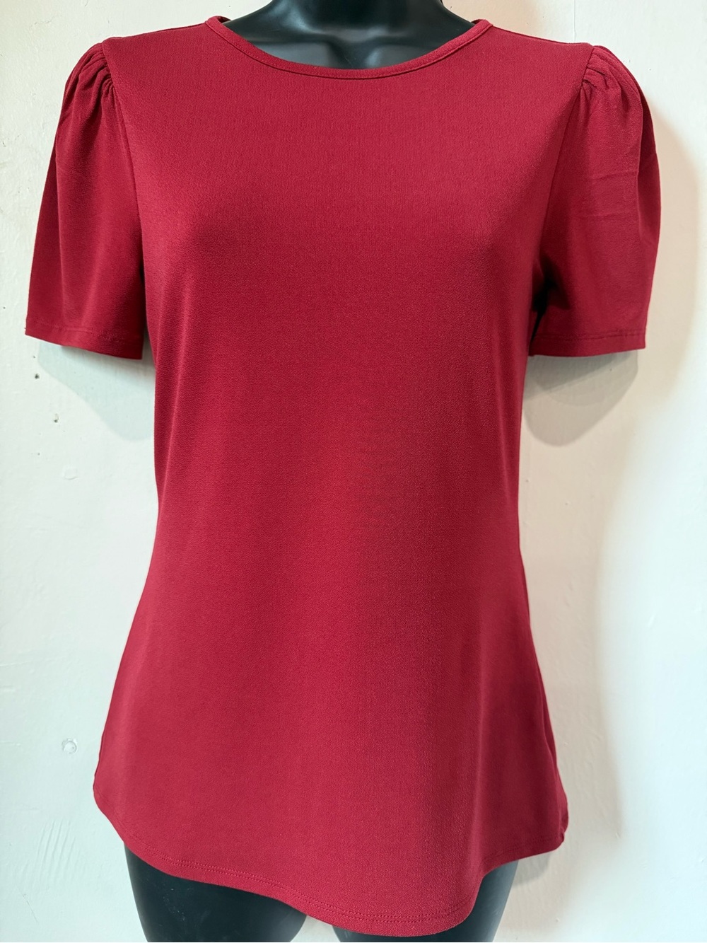 Express Women's Crimson Puff-Sleeve Tee